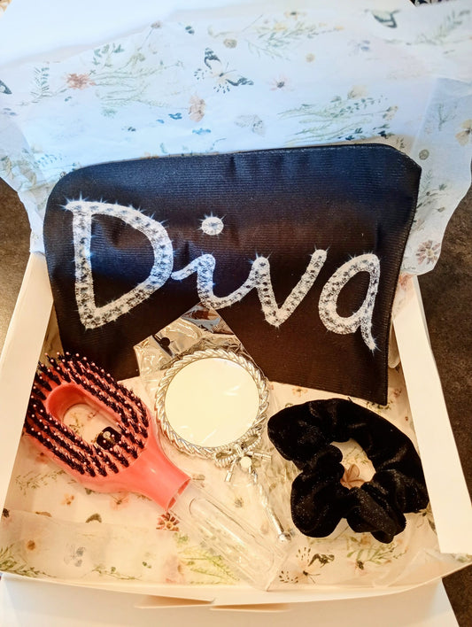 Kit Beauty Diva – Spazzola Spray 2in1, Specchietto e Scrunchie con Zip